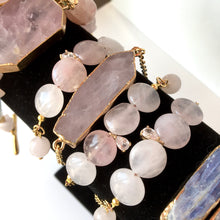 Incărcați imaginea în vizualizatorul Galeriei, Bijuterii cu pietre - Brațară Lollidot cu Conector Cuart Rose roz