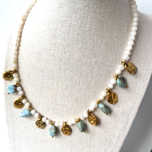 Incărcați imaginea în vizualizatorul Galeriei, Colier cu Larimar si sidef
