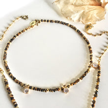 Incărcați imaginea în vizualizatorul Galeriei, Colier cu pietre ochi de tigru | Pirie aurite | Rhinestone zircon alb
