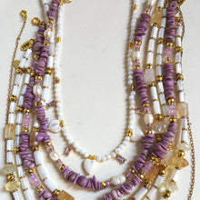 Incărcați imaginea în vizualizatorul Galeriei, Colier cu inimioare de sidef scoica si strasuri roz, aqua blue, cherry pink