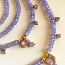 Incărcați imaginea în vizualizatorul Galeriei, Coliere - 2 modele: cu Piatra Lunii Mov-Lila si strasuri | sau cu Pirite cupru