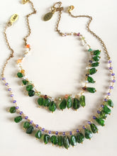Incărcați imaginea în vizualizatorul Galeriei, Colier "Raindrops" cu Diopsid si lantisor din alama cu mix de pietre semipretioase