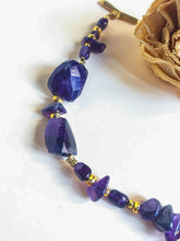 Incărcați imaginea în vizualizatorul Galeriei, Brațară cu pietre naturale semipretioase - ametist, pirite - Lollidot