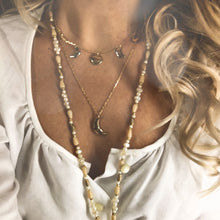 Incărcați imaginea în vizualizatorul Galeriei, Colier Lollidot cu Fazele lunii | Lantisor finut cu luna si semiluna placat cu aur de 24k