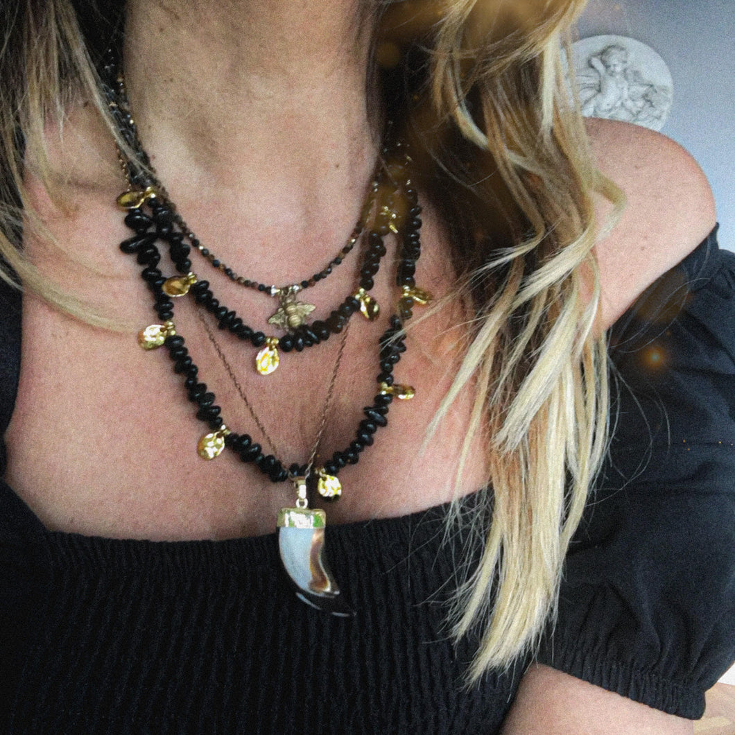 GTL -Get The Look - Bee Necklace - Tiger's Eye | Onyx coin necklaces | Mother of Pearl Tooth Pendant Necklace